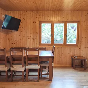 Casita De Madera Gerona